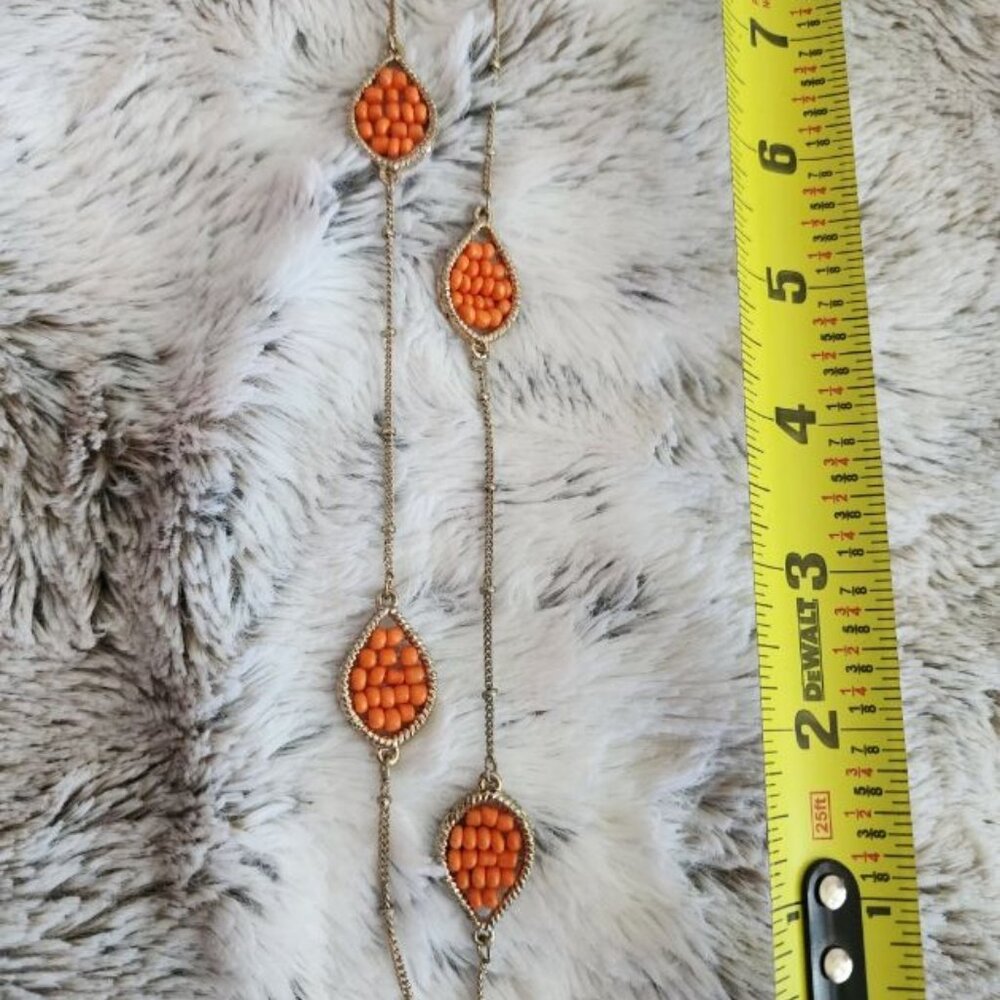 MARYLYN SCHIFF GOLD TONE METAL WITH ORANGE BEAD NECKLACE